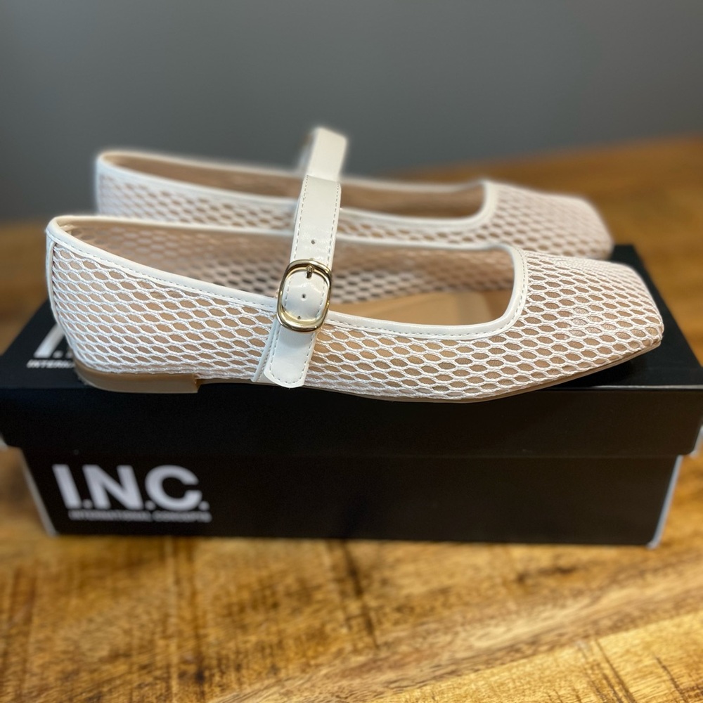 INC International Concepts White Mesh Flats with Buckle